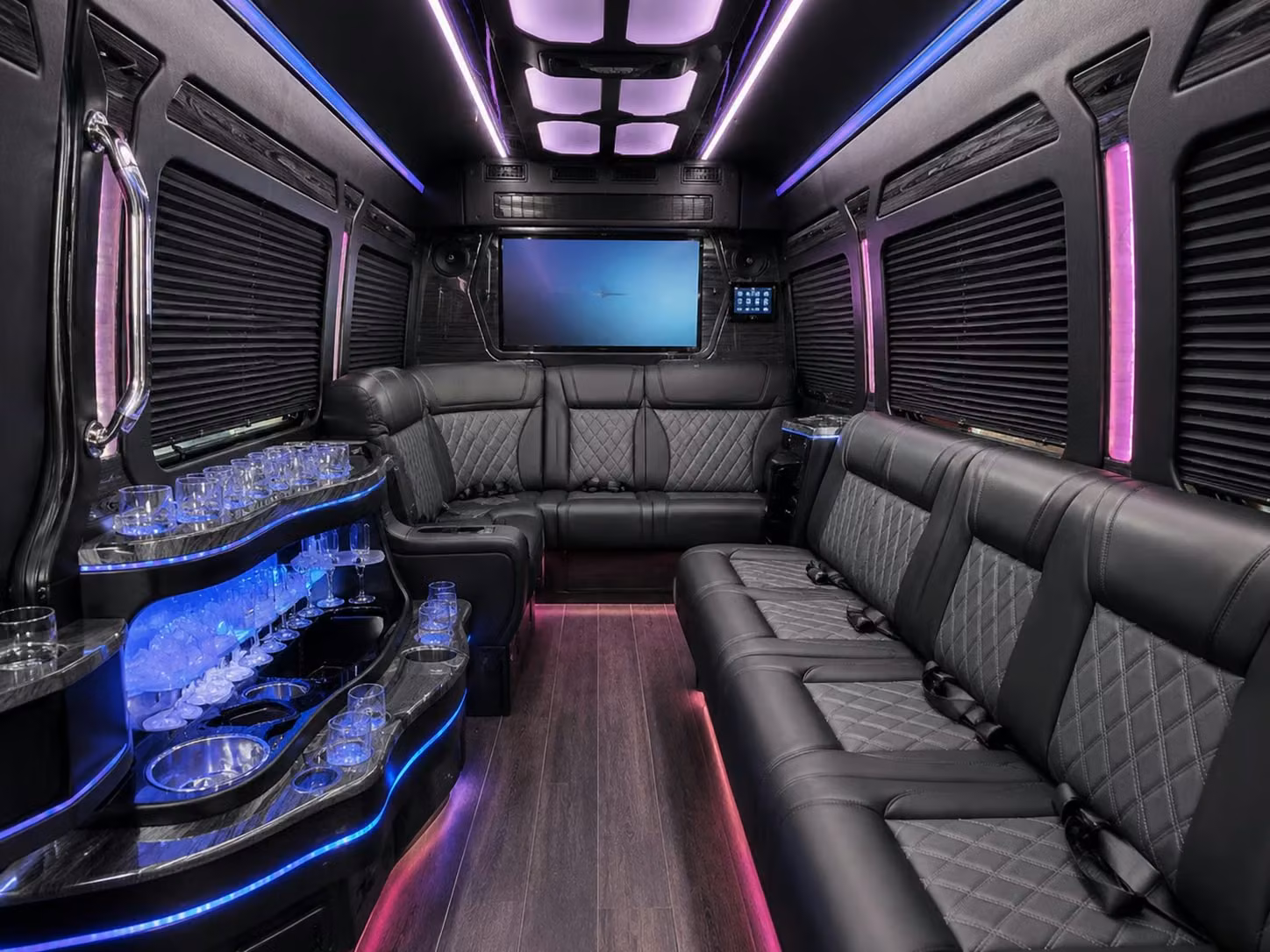 bus rental options for oxnard trips
