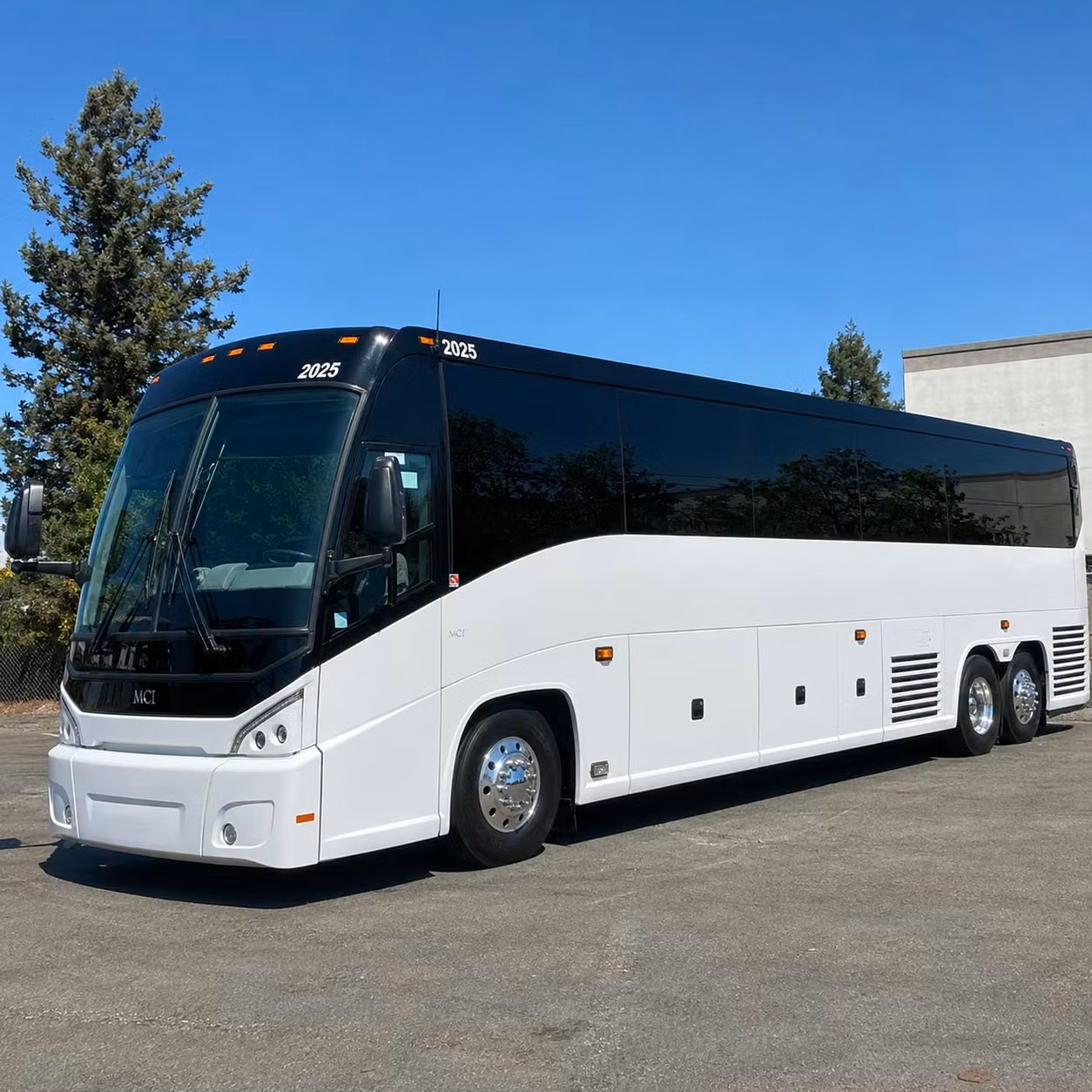 you can find and book religious group transportation in oxnard and any nearby city